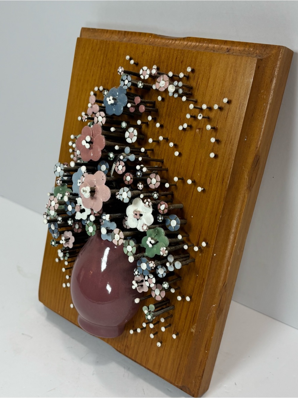 Nail Art Wall Hanging Brutalist Floral Wood Pauline A. Owens 1977 9” Pol-O-Craft - Picture 5 of 9
